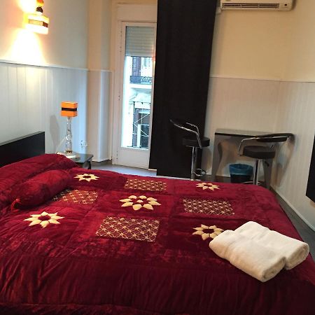 Hostal Oxum マドリード エクステリア 写真