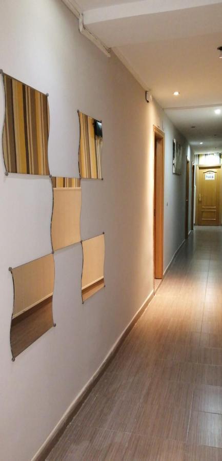 Hostal Oxum マドリード エクステリア 写真